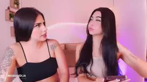 Snapshot of maia_lia_ chatting on September 9, 8:30 pm MAIA  LIA  online show from September 9, 8:30 pm