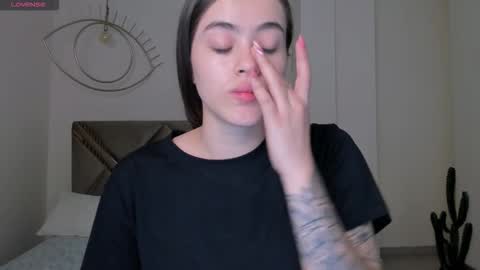  Maia  online show from February 4, 5:41 pm