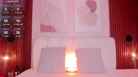 Snapshot of maiasweet_ chatting on June 12, 10:19 pm MAIA online show from June 12, 10:19 pm