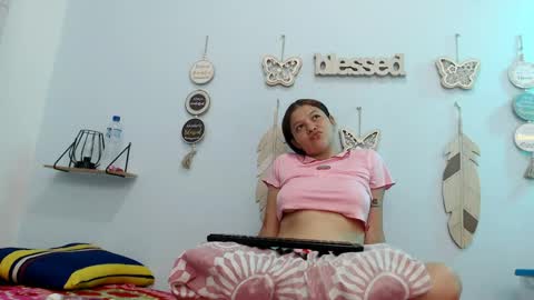 MAIDY online show from April 22, 7:37 pm