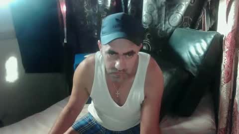 Snapshot of maik198021 chatting on September 17, 11:45 am maik198021 online show from September 17, 11:45 am