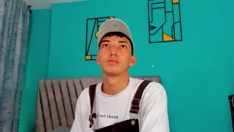 Maikol online show from April 7, 12:27 pm