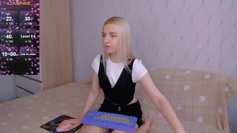 Your kitty online show from February 17, 4:09 am