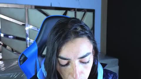 Maily online show from March 22, 2:59 am