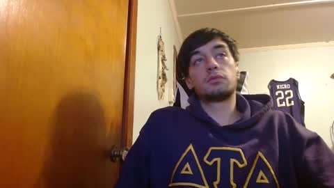 Snapshot of mainecollegeboy chatting on January 17, 11:07 pm mainecollegeboy online show from January 17, 11:07 pm