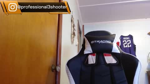 Snapshot of mainecollegeboy chatting on January 25, 7:07 pm mainecollegeboy online show from January 25, 7:07 pm