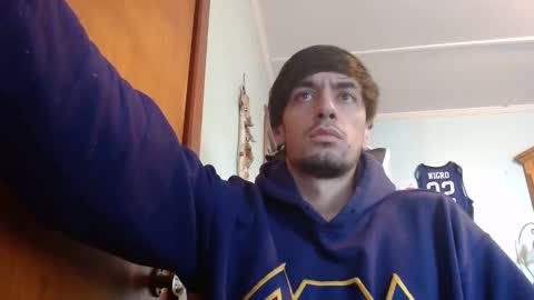 Snapshot of mainecollegeboy chatting on February 18, 3:32 pm mainecollegeboy online show from February 18, 3:32 pm