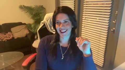 Snapshot of maira83cd chatting on January 9, 11:56 pm Maira online show from January 9, 11:56 pm