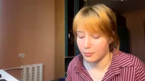 Evie online show from June 26, 1:04 pm