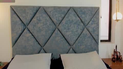 Snapshot of maiskeenzamara chatting on February 21, 12:06 pm Zamara.... online show from February 21, 12:06 pm