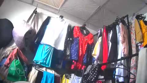 maite2020 online show from December 12, 3:37 pm