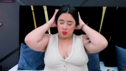 Snapshot of maite_grays chatting on June 11, 12:03 pm M A I T E online show from June 11, 12:03 pm