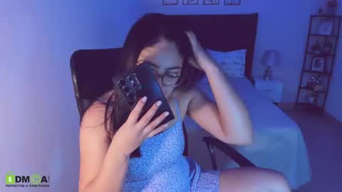 Snapshot of maite_kanes chatting on June 21, 11:51 pm Maite online show from June 21, 11:51 pm