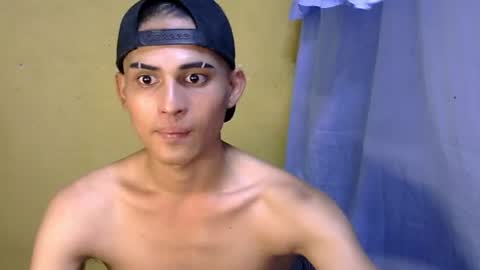 Snapshot of majestic_anne chatting on June 19, 1:48 pm Annalyn online show from June 19, 1:48 pm