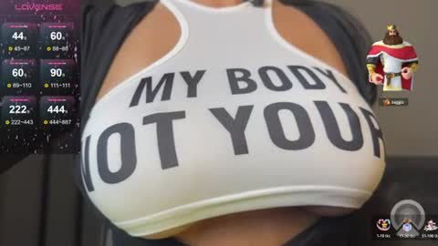 Snapshot of majestic_madam chatting on July 14, 7:46 am majestic_madam online show from July 14, 7:46 am