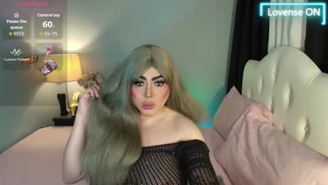 majestydannaxx online show from March 20, 3:33 am