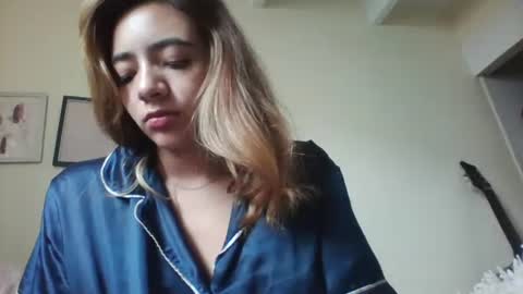 majo_gomezz online show from September 20, 3:02 pm