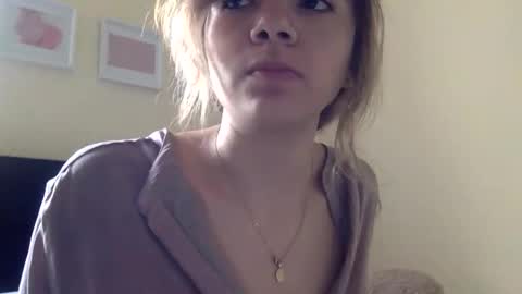 Snapshot of majo_gomezz chatting on April 29, 5:30 pm majo_gomezz online show from April 29, 5:30 pm