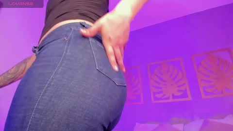 Snapshot of majo_rose chatting on May 12, 7:11 pm MAJO ROSE online show from May 12, 7:11 pm