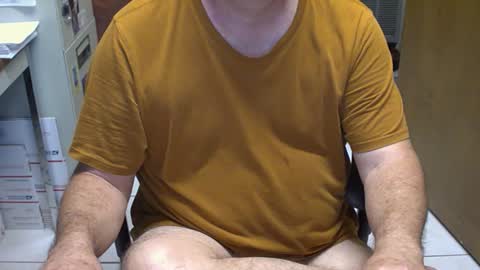 majormike34 online show from April 17, 12:08 pm