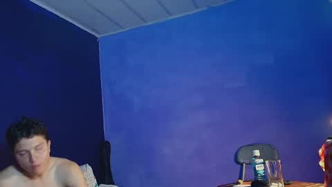 Snapshot of makell_bundchen chatting on April 18, 7:58 pm makell_bundchen online show from April 18, 7:58 pm