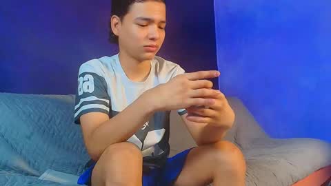 Snapshot of makell_bundchen chatting on April 28, 9:58 am makell_bundchen online show from April 28, 9:58 am