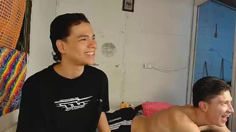 Snapshot of makell_bundchen chatting on May 23, 12:31 pm makell_bundchen online show from May 23, 12:31 pm