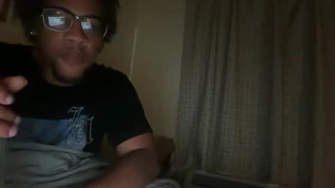 makemenutinmywifewhilewefuck online show from April 23, 6:36 am