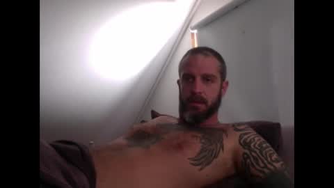 Marvin Straighish online show from February 17, 12:21 am