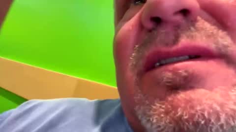 makeyousquirt1969 online show from October 15, 3:06 am