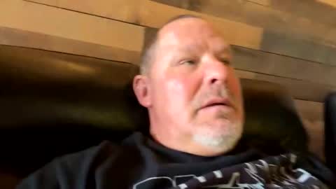 makeyousquirt1969 online show from January 5, 8:12 pm