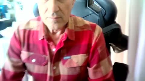 makis8989 online show from December 12, 10:45 am