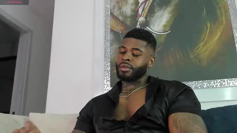 Snapshot of makonneen chatting on May 21, 10:06 pm Makonnen online show from May 21, 10:06 pm