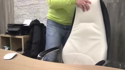 maksoffice online show from March 27, 9:21 am