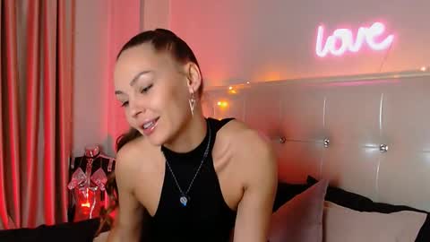 Lia  online show from February 7, 1:42 am