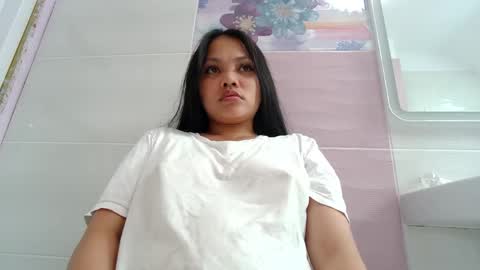 Maya online show from June 2, 3:58 pm