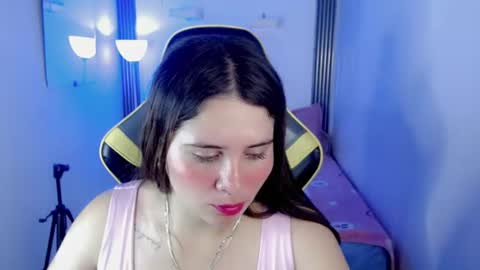 Snapshot of malak_power chatting on June 12, 3:49 am MALAK online show from June 12, 3:49 am