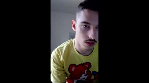 male20y online show from April 26, 12:14 pm