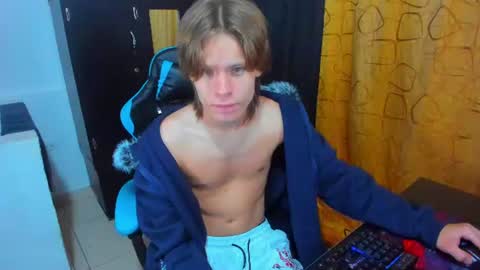Snapshot of maleethsito666 chatting on June 10, 10:14 am Maleeth online show from June 10, 10:14 am