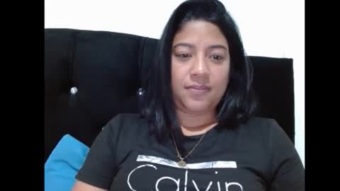 Snapshot of maleiwaa chatting on May 8, 2:17 am maleiwaa online show from May 8, 2:17 am
