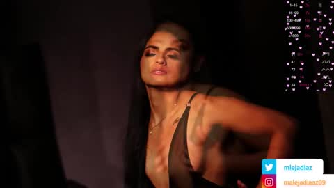 Snapshot of malejadiaz_ chatting on February 27, 7:04 pm Maleja Diaz online show from February 27, 7:04 pm