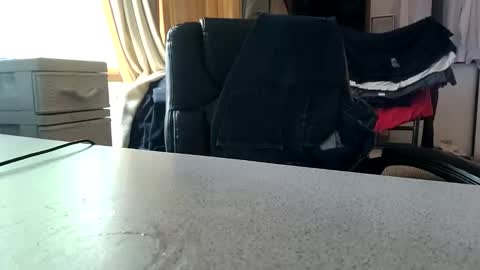 malenymph online show from November 9, 9:13 pm