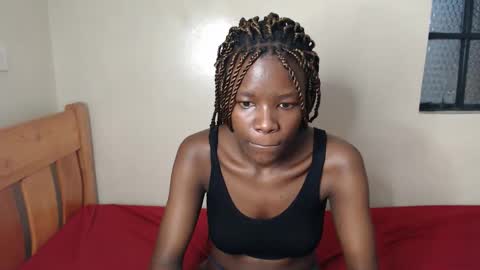 lati online show from February 19, 12:23 pm