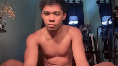 Snapshot of malikgray chatting on October 16, 11:22 am Malik online show from October 16, 11:22 am