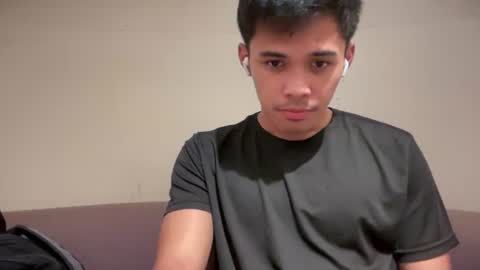 Snapshot of malikgray chatting on July 9, 3:27 pm Malik online show from July 9, 3:27 pm