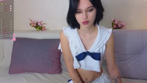 Snapshot of mall0ry_p0lly chatting on March 30, 3:40 am mall0ry_p0lly online show from March 30, 3:40 am