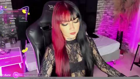 Snapshot of mallory_dietlinde chatting on January 9, 2:58 am mallory_dietlinde online show from January 9, 2:58 am