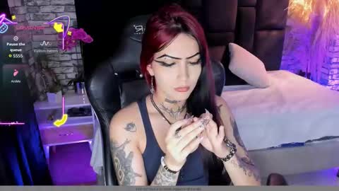 Snapshot of mallory_dietlinde chatting on March 27, 3:23 am mallory_dietlinde online show from March 27, 3:23 am
