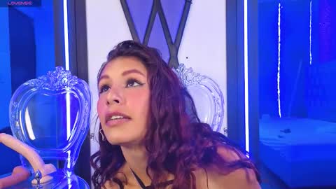 Malory online show from February 11, 2:05 am