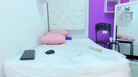 Snapshot of malu_hot69 chatting on January 26, 12:11 pm Malu online show from January 26, 12:11 pm